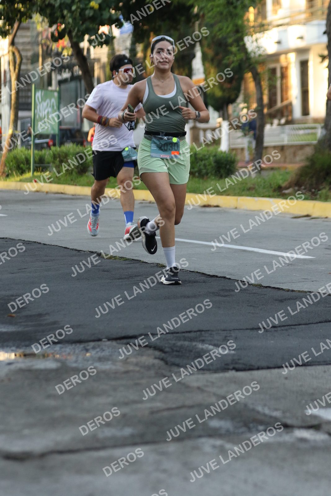 Foto de ADIDAS SPLITS GUADALAJARA 15K / 30K en Av. San Ignacio esquina Av. Ignacio L. Vallarta, Zapopan a las 07:14 · dorsal 2030