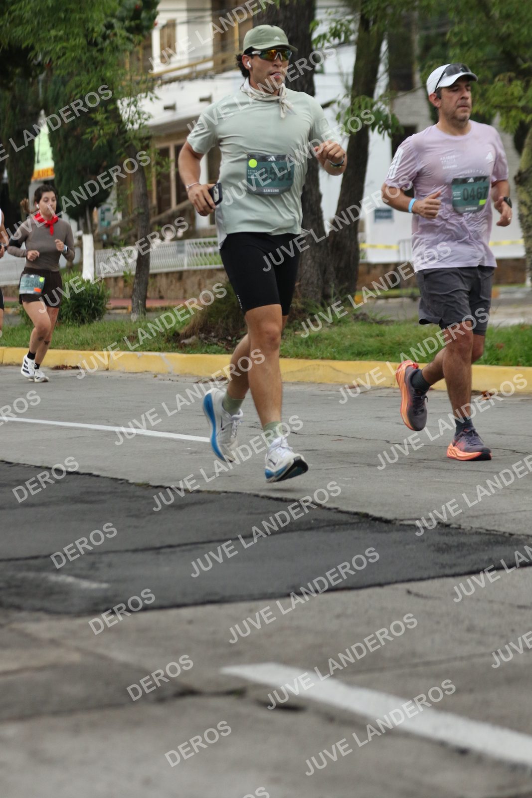 Foto de ADIDAS SPLITS GUADALAJARA 15K / 30K en Av. San Ignacio esquina Av. Ignacio L. Vallarta, Zapopan a las 06:57 · dorsal 591, 467