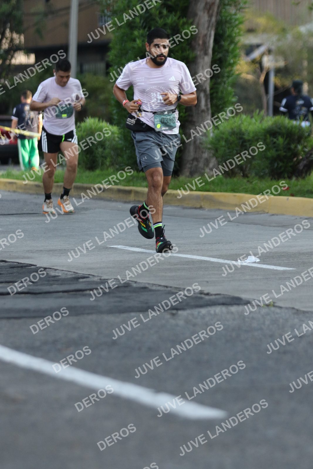 Foto de ADIDAS SPLITS GUADALAJARA 15K / 30K en Av. San Ignacio esquina Av. Ignacio L. Vallarta, Zapopan a las 07:29 · dorsal 2830, 358