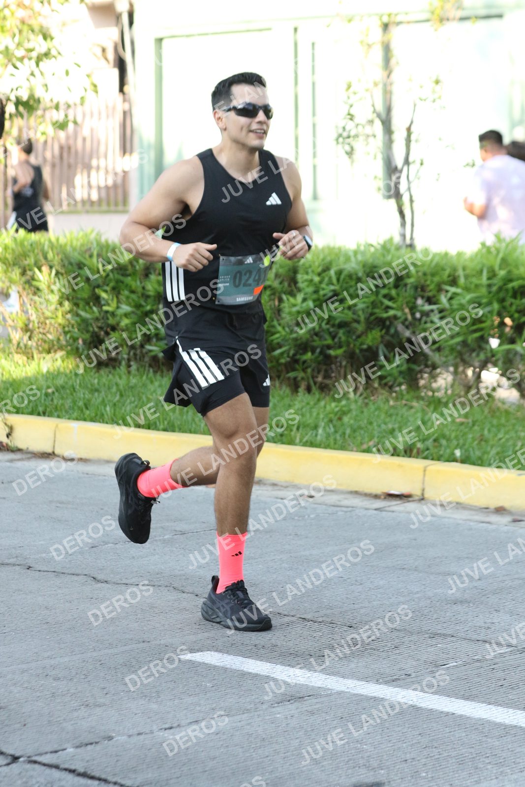 Foto de ADIDAS SPLITS GUADALAJARA 15K / 30K en Av. San Ignacio esquina Av. Ignacio L. Vallarta, Zapopan a las 08:09 · dorsal 241