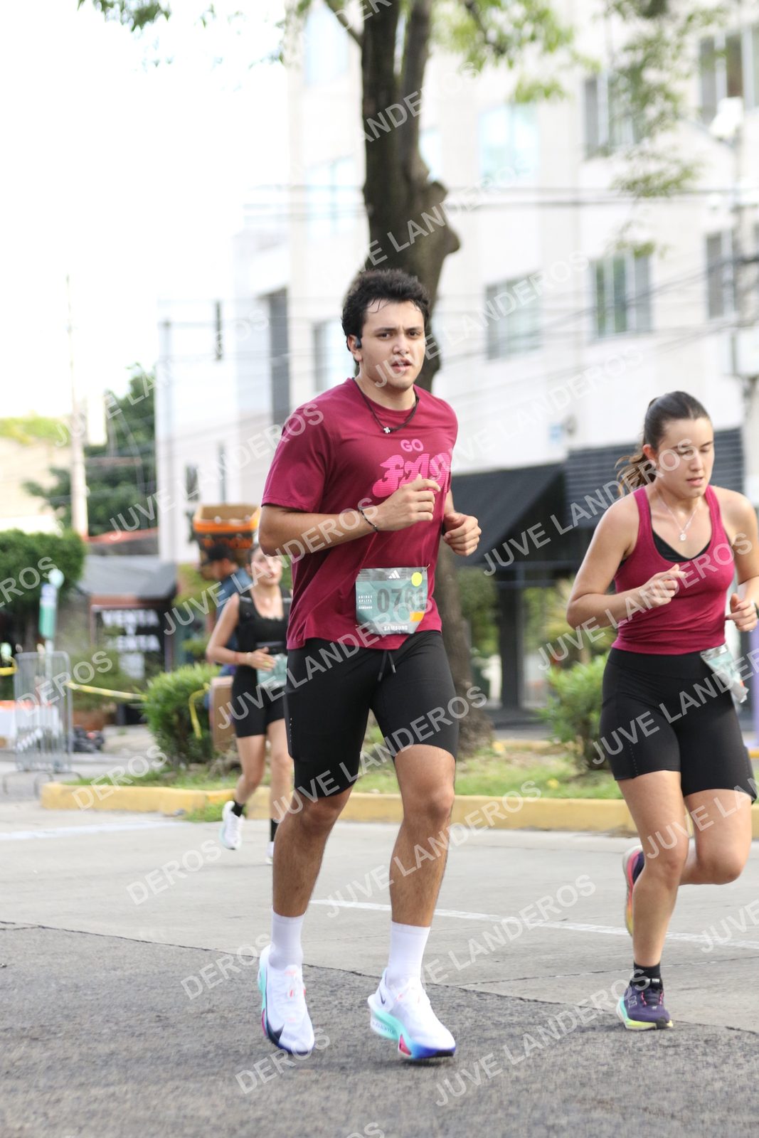Foto de ADIDAS SPLITS GUADALAJARA 15K / 30K en Av. San Ignacio esquina Av. Ignacio L. Vallarta, Zapopan a las 09:01 · dorsal 761