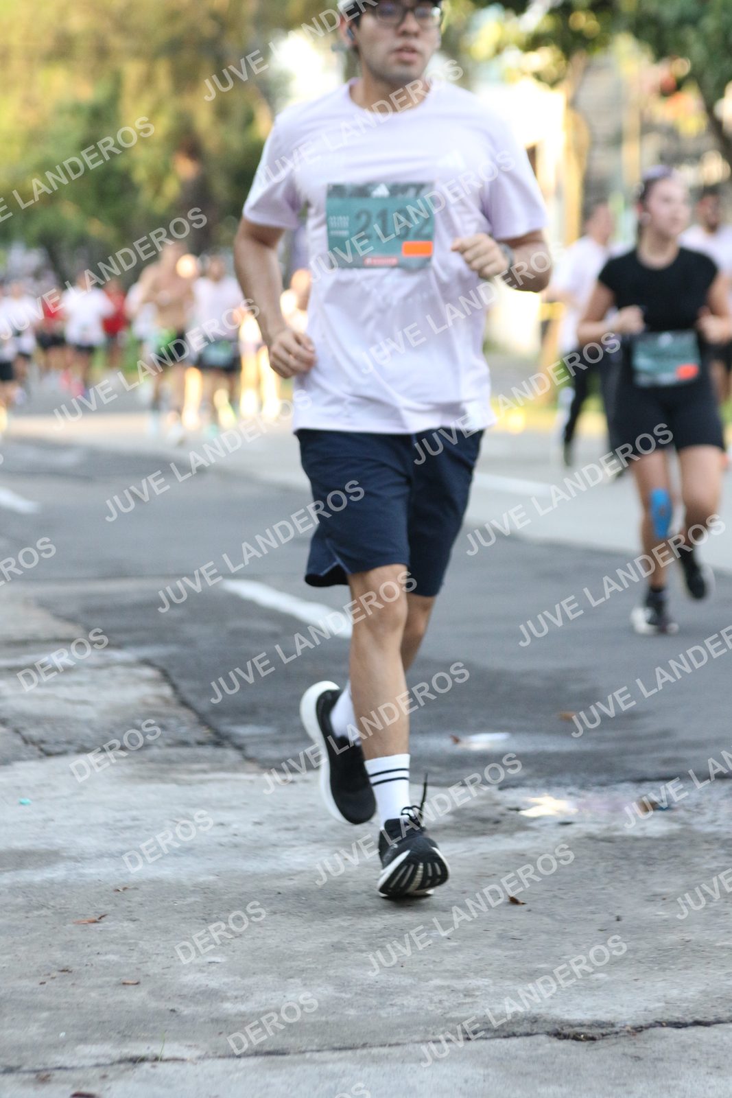 Foto de ADIDAS SPLITS GUADALAJARA 15K / 30K en Av. San Ignacio esquina Av. Ignacio L. Vallarta, Zapopan a las 07:18 · dorsal 2192