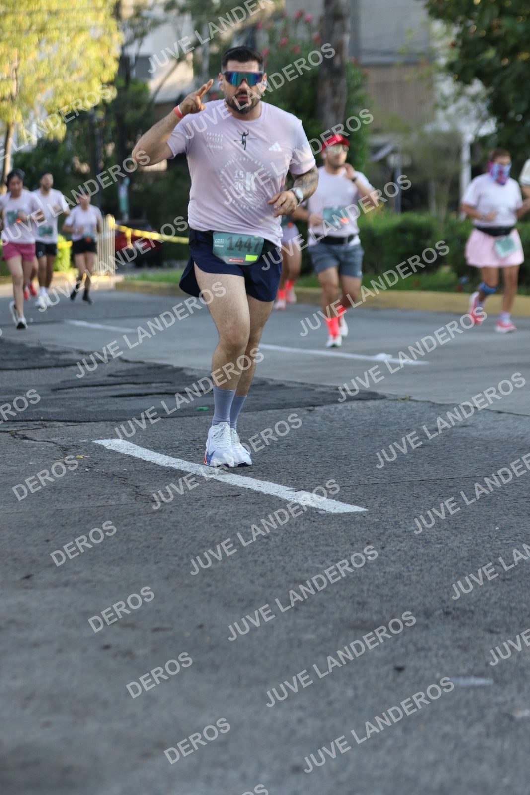 Foto de ADIDAS SPLITS GUADALAJARA 15K / 30K en Av. San Ignacio esquina Av. Ignacio L. Vallarta, Zapopan a las 07:45 · dorsal 1447