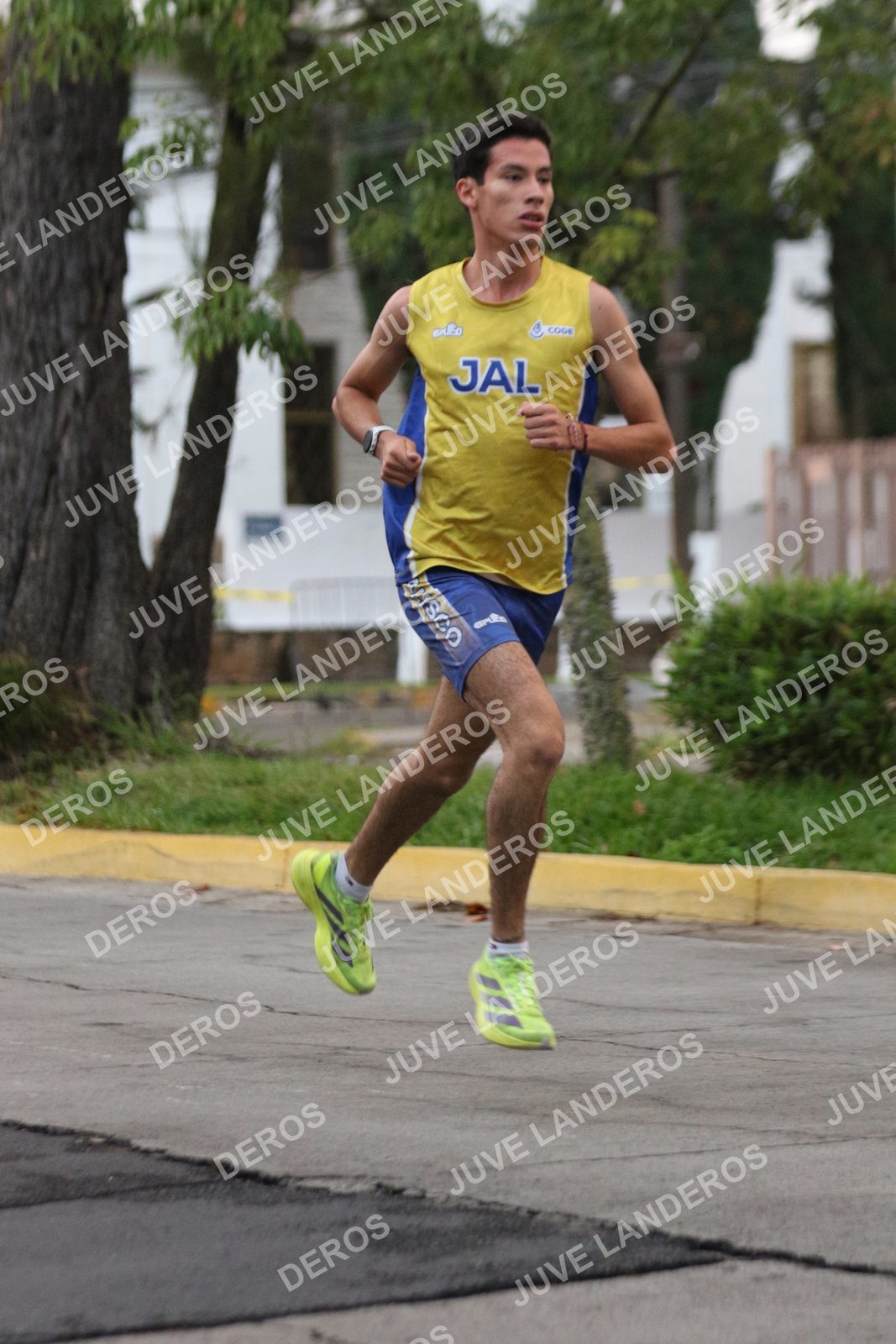 Foto de ADIDAS SPLITS GUADALAJARA 15K / 30K en Av. San Ignacio esquina Av. Ignacio L. Vallarta, Zapopan a las 06:45