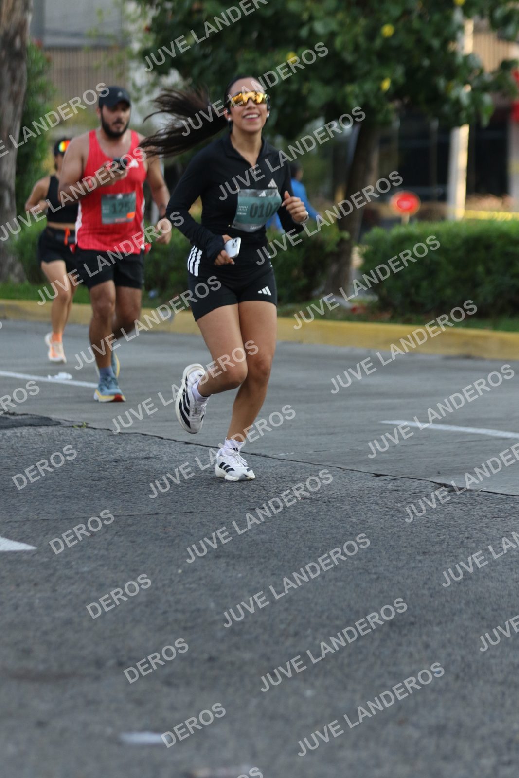 Foto de ADIDAS SPLITS GUADALAJARA 15K / 30K en Av. San Ignacio esquina Av. Ignacio L. Vallarta, Zapopan a las 07:29 · dorsal 107