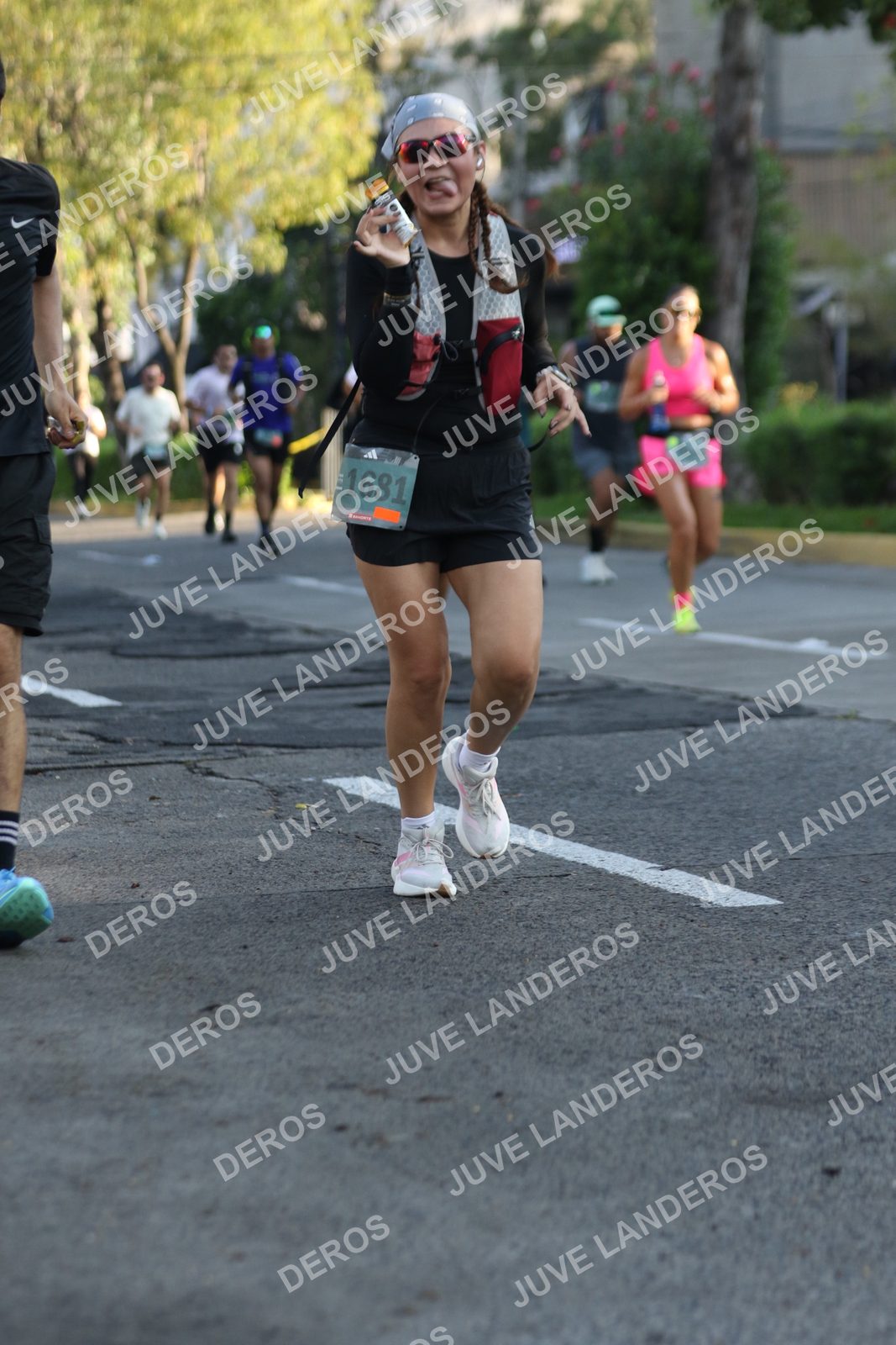 Foto de ADIDAS SPLITS GUADALAJARA 15K / 30K en Av. San Ignacio esquina Av. Ignacio L. Vallarta, Zapopan a las 07:46 · dorsal 1681