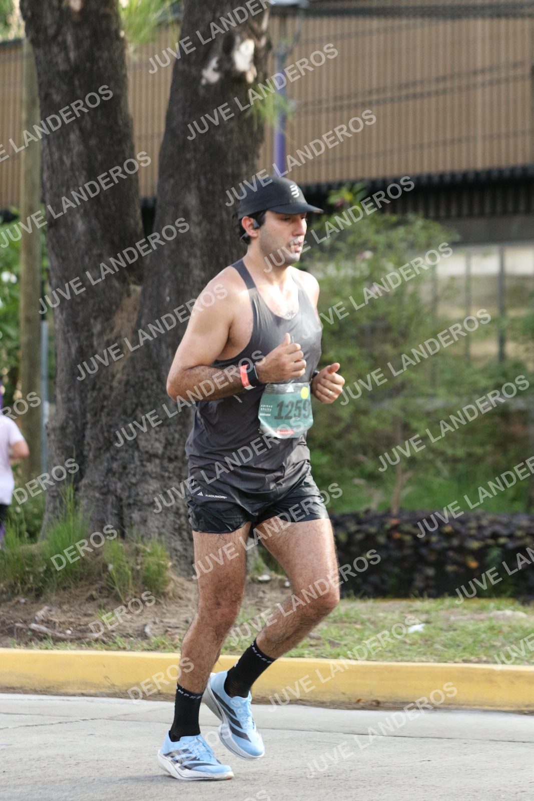 Foto de ADIDAS SPLITS GUADALAJARA 15K / 30K en Av. San Ignacio esquina Av. Ignacio L. Vallarta, Zapopan a las 08:44 · dorsal 1259