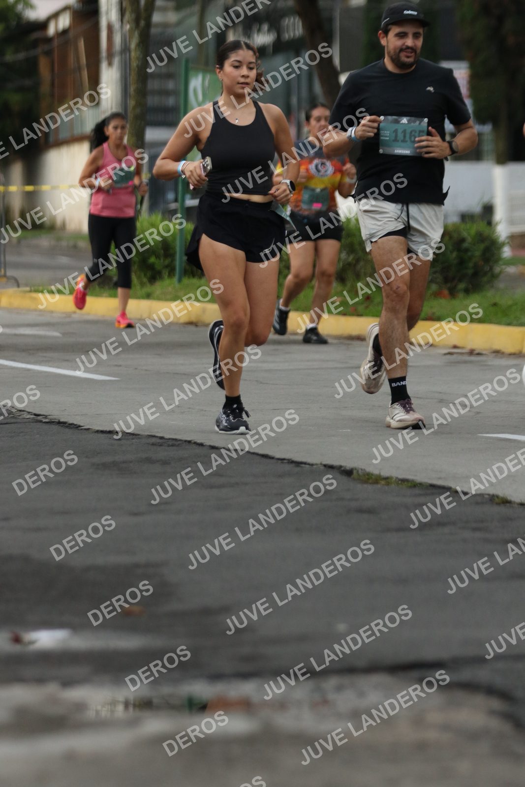 Foto de ADIDAS SPLITS GUADALAJARA 15K / 30K en Av. San Ignacio esquina Av. Ignacio L. Vallarta, Zapopan a las 06:59 · dorsal 116