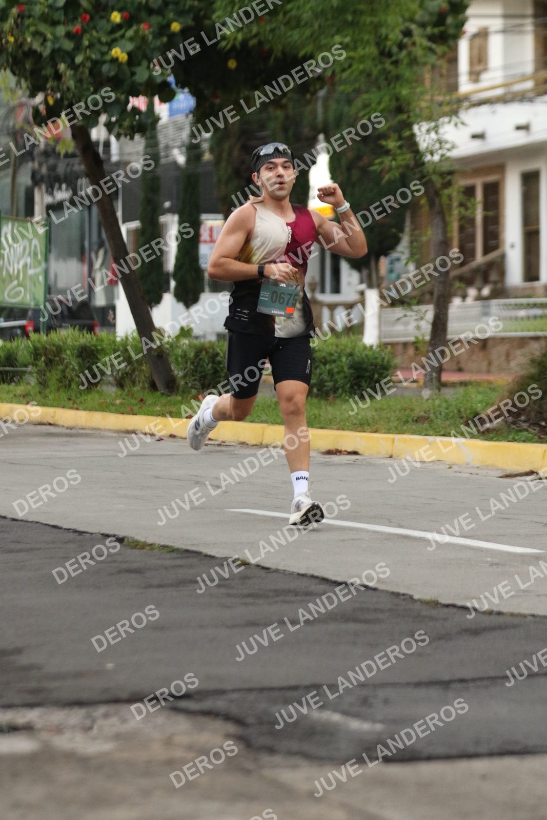 Foto de ADIDAS SPLITS GUADALAJARA 15K / 30K en Av. San Ignacio esquina Av. Ignacio L. Vallarta, Zapopan a las 06:51 · dorsal 675
