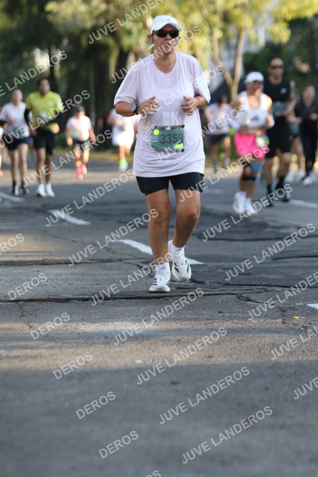 Foto de ADIDAS SPLITS GUADALAJARA 15K / 30K en Av. San Ignacio esquina Av. Ignacio L. Vallarta, Zapopan a las 07:47 · dorsal 3359, 30, 15
