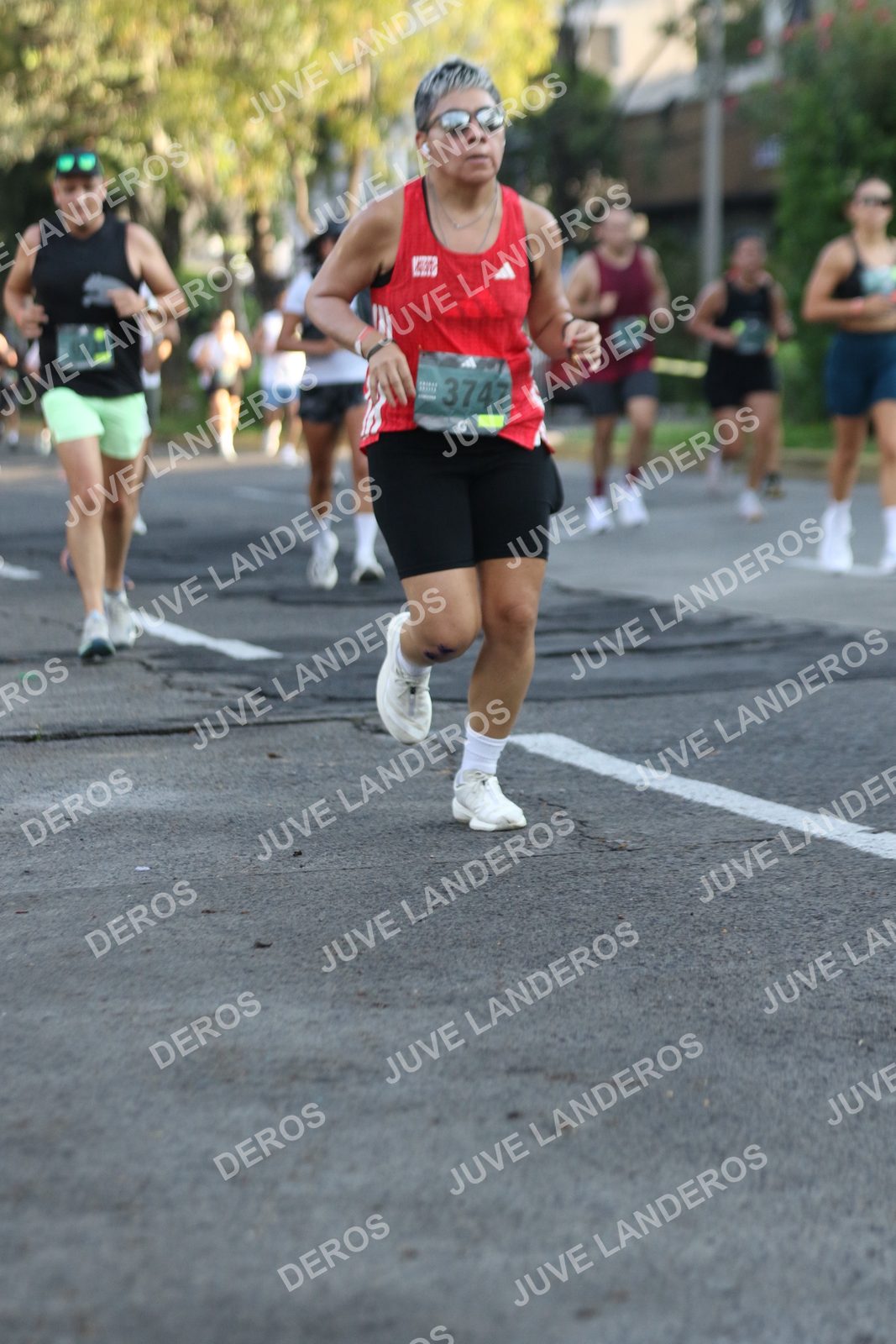 Foto de ADIDAS SPLITS GUADALAJARA 15K / 30K en Av. San Ignacio esquina Av. Ignacio L. Vallarta, Zapopan a las 07:36 · dorsal 3747