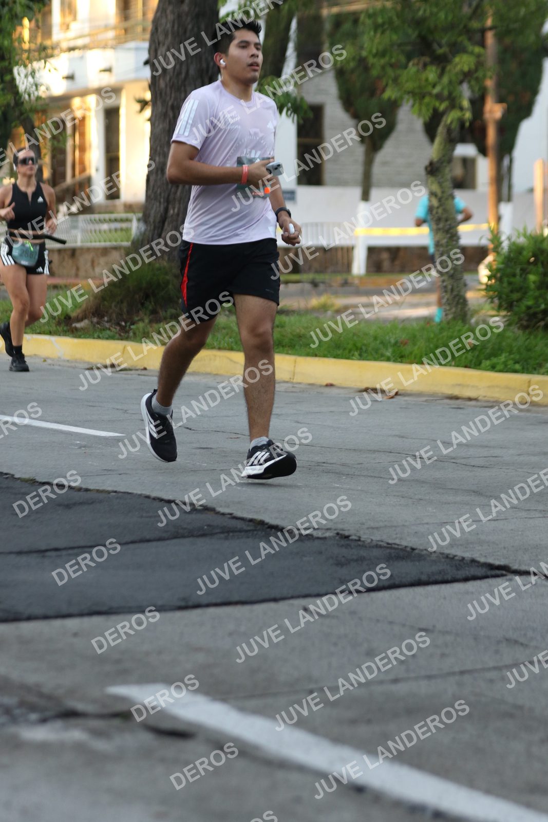 Foto de ADIDAS SPLITS GUADALAJARA 15K / 30K en Av. San Ignacio esquina Av. Ignacio L. Vallarta, Zapopan a las 07:13