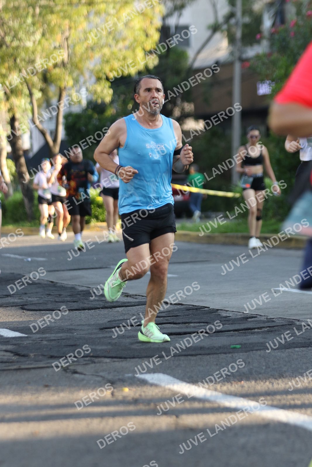 Foto de ADIDAS SPLITS GUADALAJARA 15K / 30K en Av. San Ignacio esquina Av. Ignacio L. Vallarta, Zapopan a las 07:50