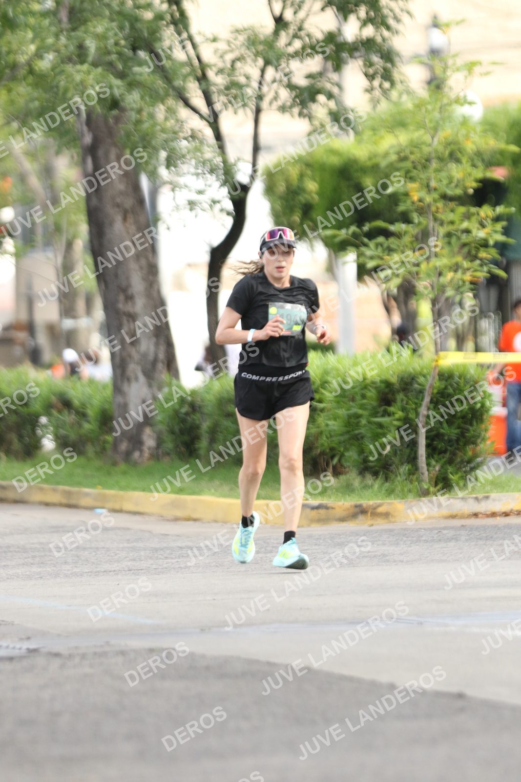 Foto de ADIDAS SPLITS GUADALAJARA 15K / 30K en Av. San Ignacio esquina Av. Ignacio L. Vallarta, Zapopan a las 09:02 · dorsal 1949