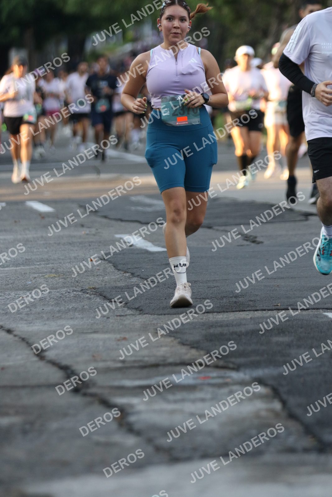 Foto de ADIDAS SPLITS GUADALAJARA 15K / 30K en Av. San Ignacio esquina Av. Ignacio L. Vallarta, Zapopan a las 07:15