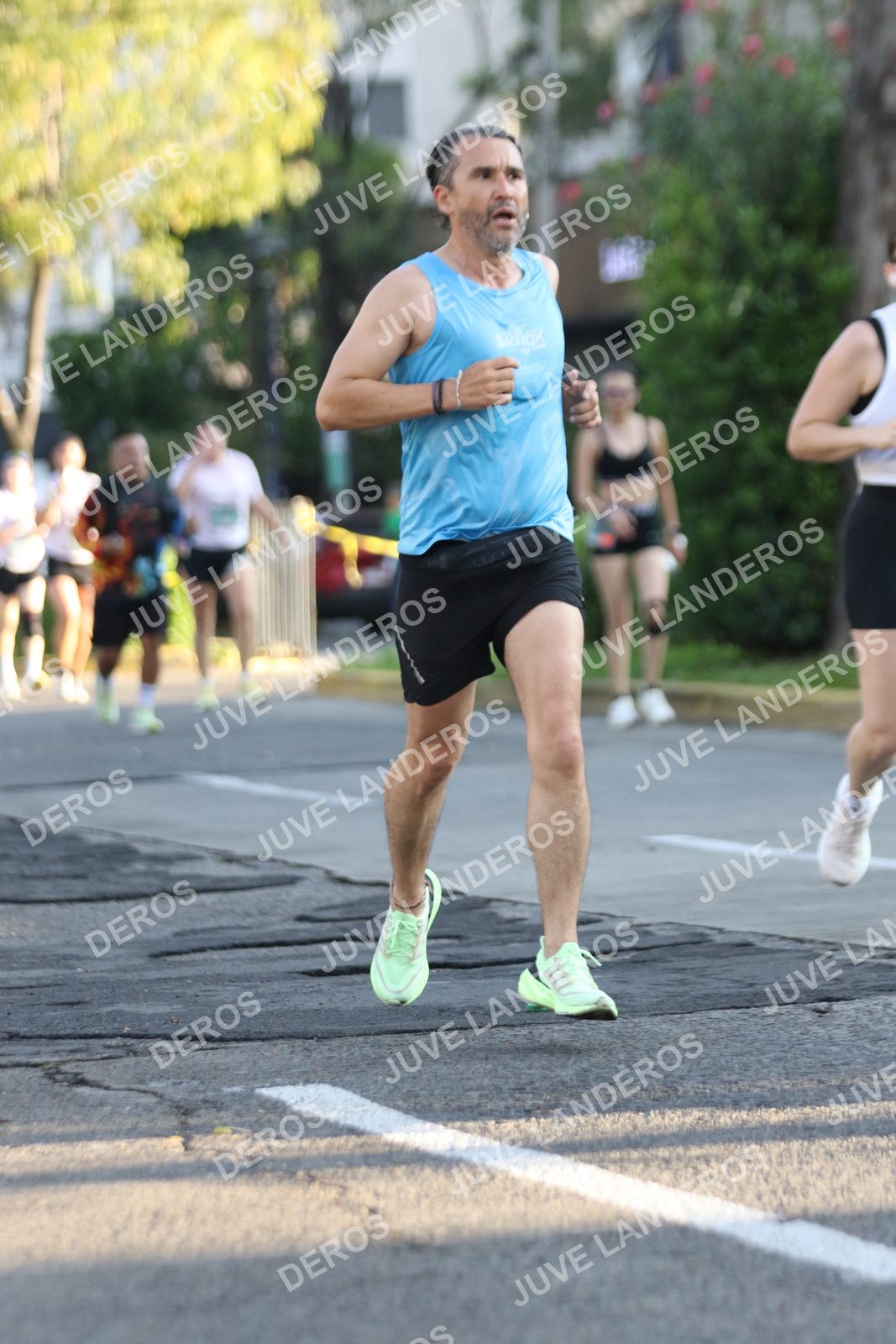 Foto de ADIDAS SPLITS GUADALAJARA 15K / 30K en Av. San Ignacio esquina Av. Ignacio L. Vallarta, Zapopan a las 07:50