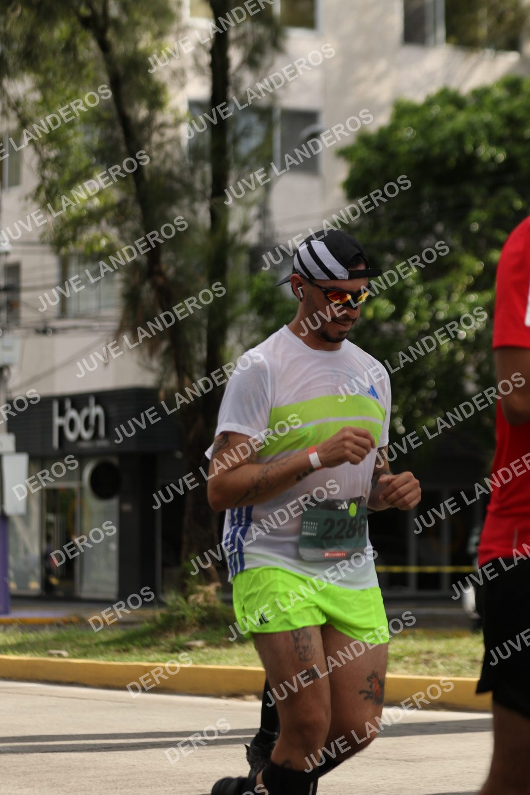 Foto de ADIDAS SPLITS GUADALAJARA 15K / 30K en Av. San Ignacio esquina Av. Ignacio L. Vallarta, Zapopan a las 09:12 · dorsal 2286
