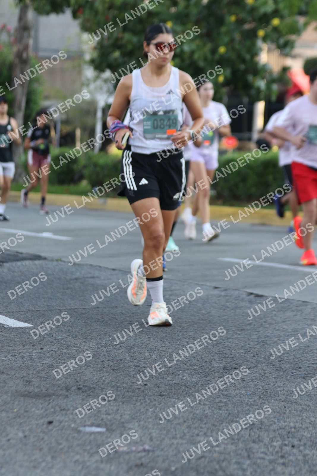 Foto de ADIDAS SPLITS GUADALAJARA 15K / 30K en Av. San Ignacio esquina Av. Ignacio L. Vallarta, Zapopan a las 07:37 · dorsal 849