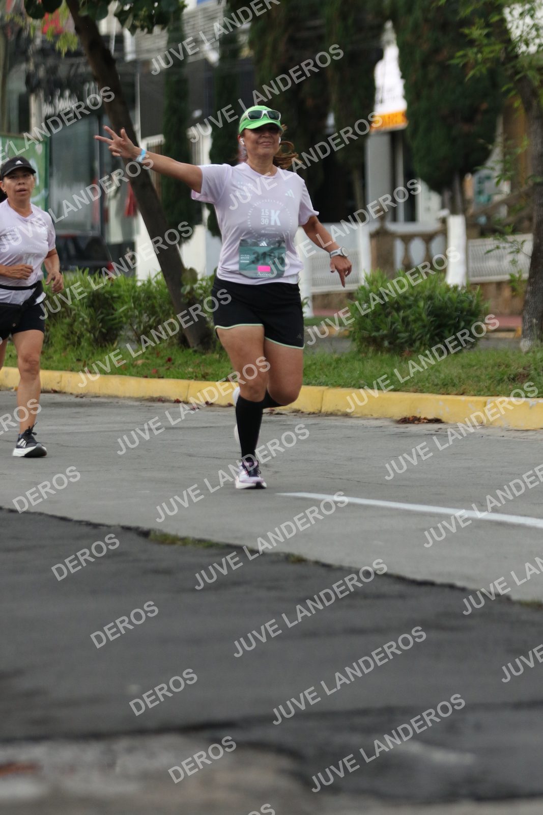Foto de ADIDAS SPLITS GUADALAJARA 15K / 30K en Av. San Ignacio esquina Av. Ignacio L. Vallarta, Zapopan a las 07:00 · dorsal 15, 3195, 30