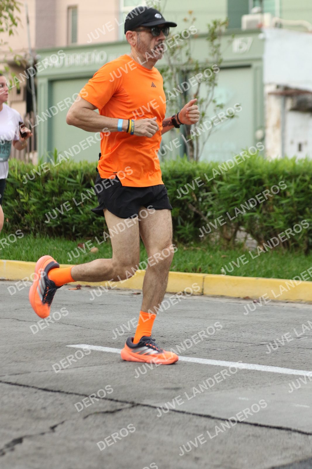 Foto de ADIDAS SPLITS GUADALAJARA 15K / 30K en Av. San Ignacio esquina Av. Ignacio L. Vallarta, Zapopan a las 06:59 · dorsal 25