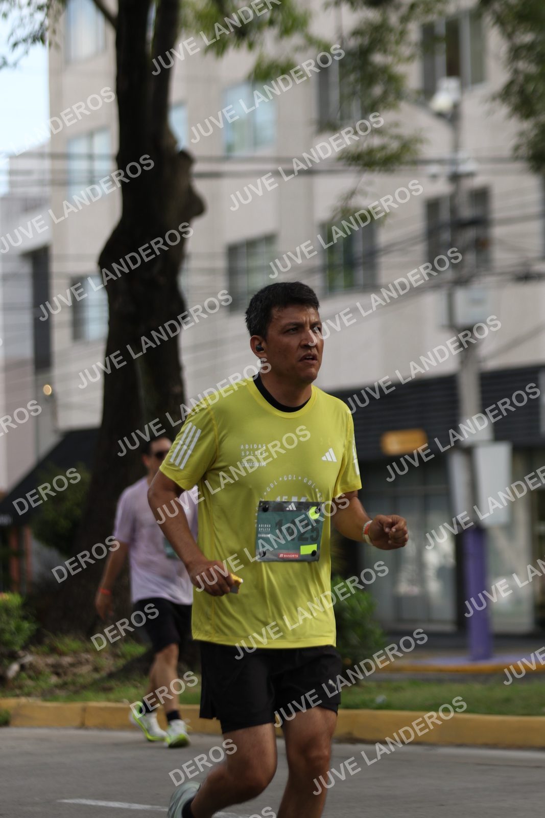 Foto de ADIDAS SPLITS GUADALAJARA 15K / 30K en Av. San Ignacio esquina Av. Ignacio L. Vallarta, Zapopan a las 09:05