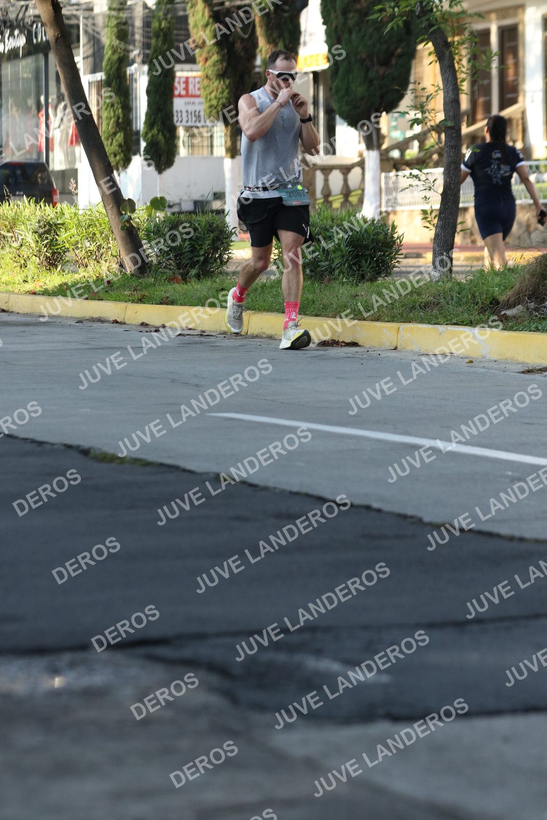 Foto de ADIDAS SPLITS GUADALAJARA 15K / 30K en Av. San Ignacio esquina Av. Ignacio L. Vallarta, Zapopan a las 08:05 · dorsal 2067