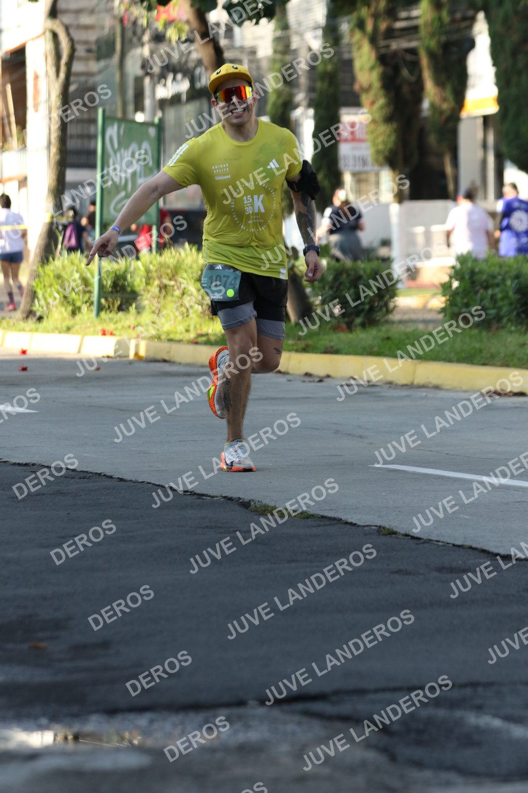 Foto de ADIDAS SPLITS GUADALAJARA 15K / 30K en Av. San Ignacio esquina Av. Ignacio L. Vallarta, Zapopan a las 08:05 · dorsal 1074