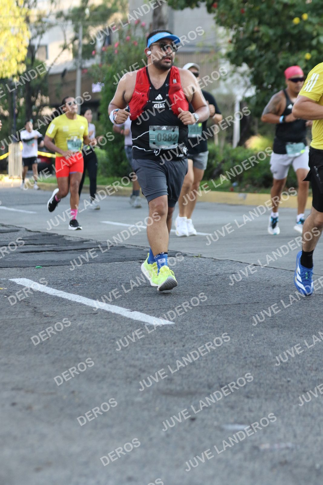 Foto de ADIDAS SPLITS GUADALAJARA 15K / 30K en Av. San Ignacio esquina Av. Ignacio L. Vallarta, Zapopan a las 07:40 · dorsal 882
