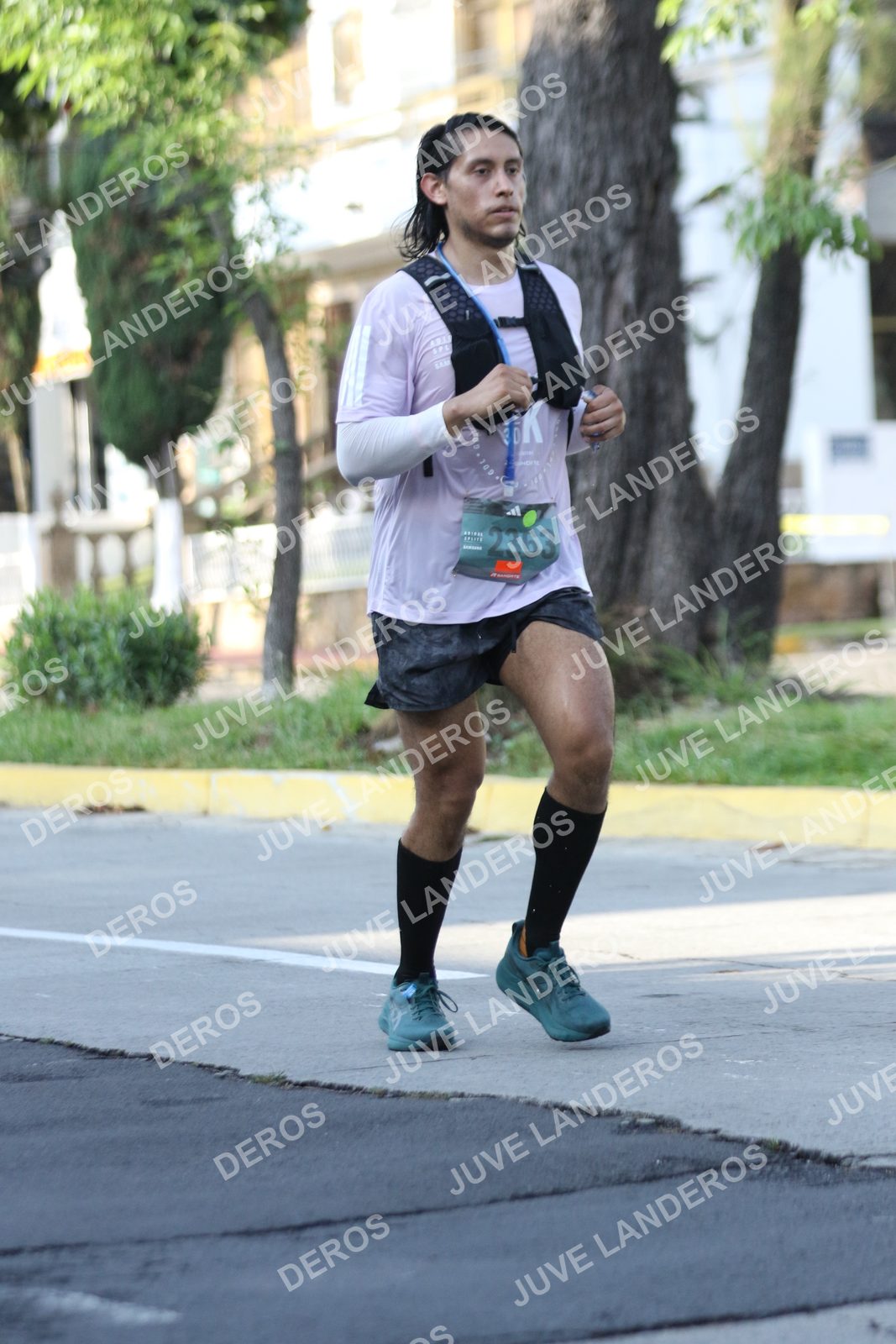 Foto de ADIDAS SPLITS GUADALAJARA 15K / 30K en Av. San Ignacio esquina Av. Ignacio L. Vallarta, Zapopan a las 08:23 · dorsal 2363