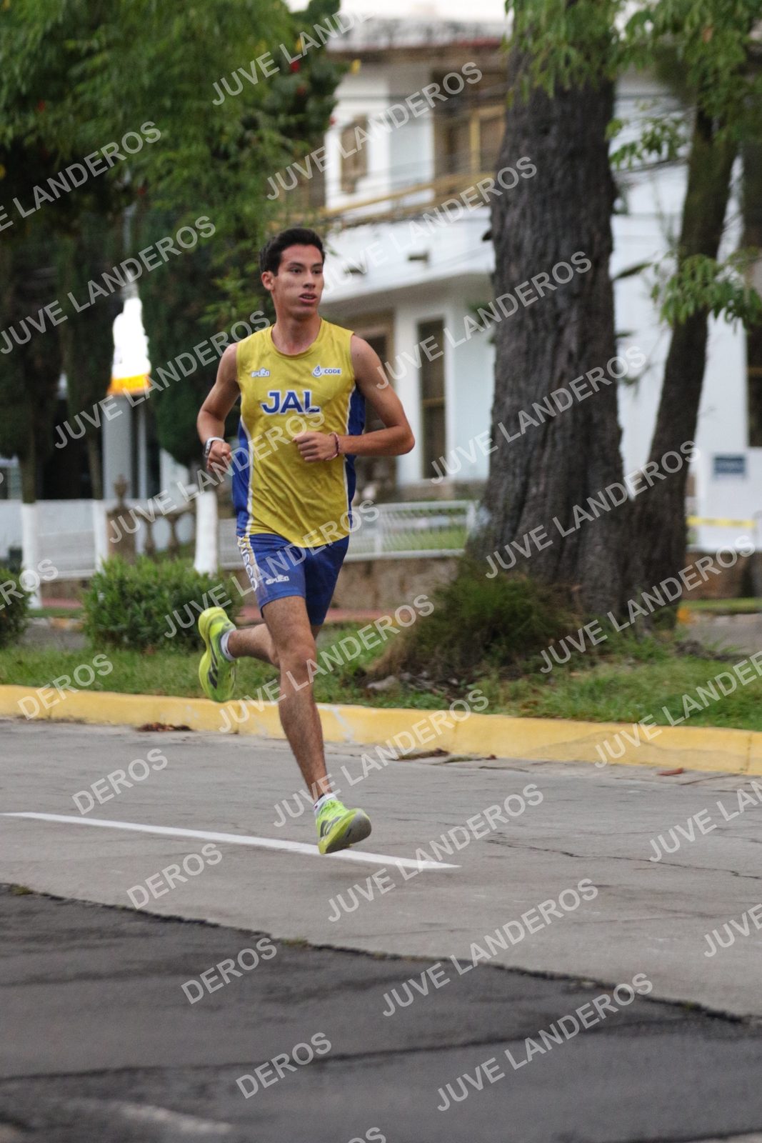 Foto de ADIDAS SPLITS GUADALAJARA 15K / 30K en Av. San Ignacio esquina Av. Ignacio L. Vallarta, Zapopan a las 06:45