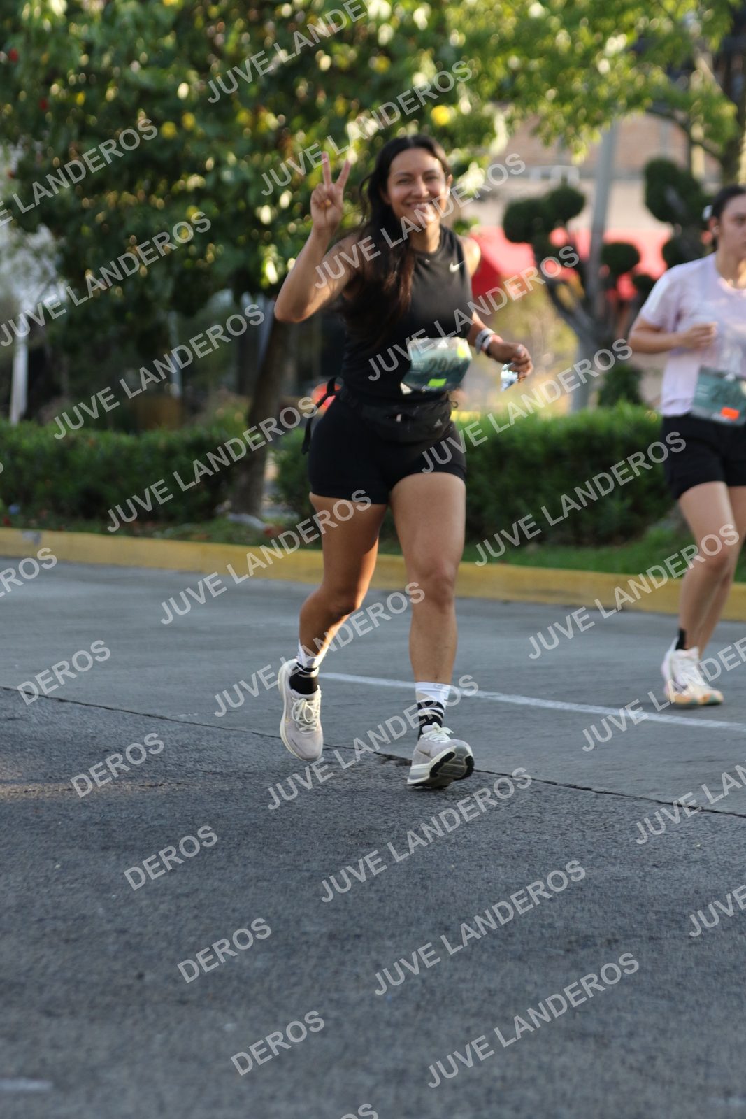 Foto de ADIDAS SPLITS GUADALAJARA 15K / 30K en Av. San Ignacio esquina Av. Ignacio L. Vallarta, Zapopan a las 07:49 · dorsal 290
