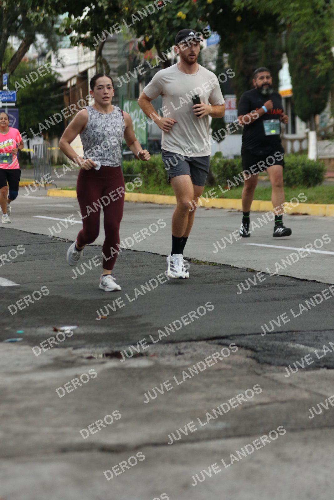 Foto de ADIDAS SPLITS GUADALAJARA 15K / 30K en Av. San Ignacio esquina Av. Ignacio L. Vallarta, Zapopan a las 06:59