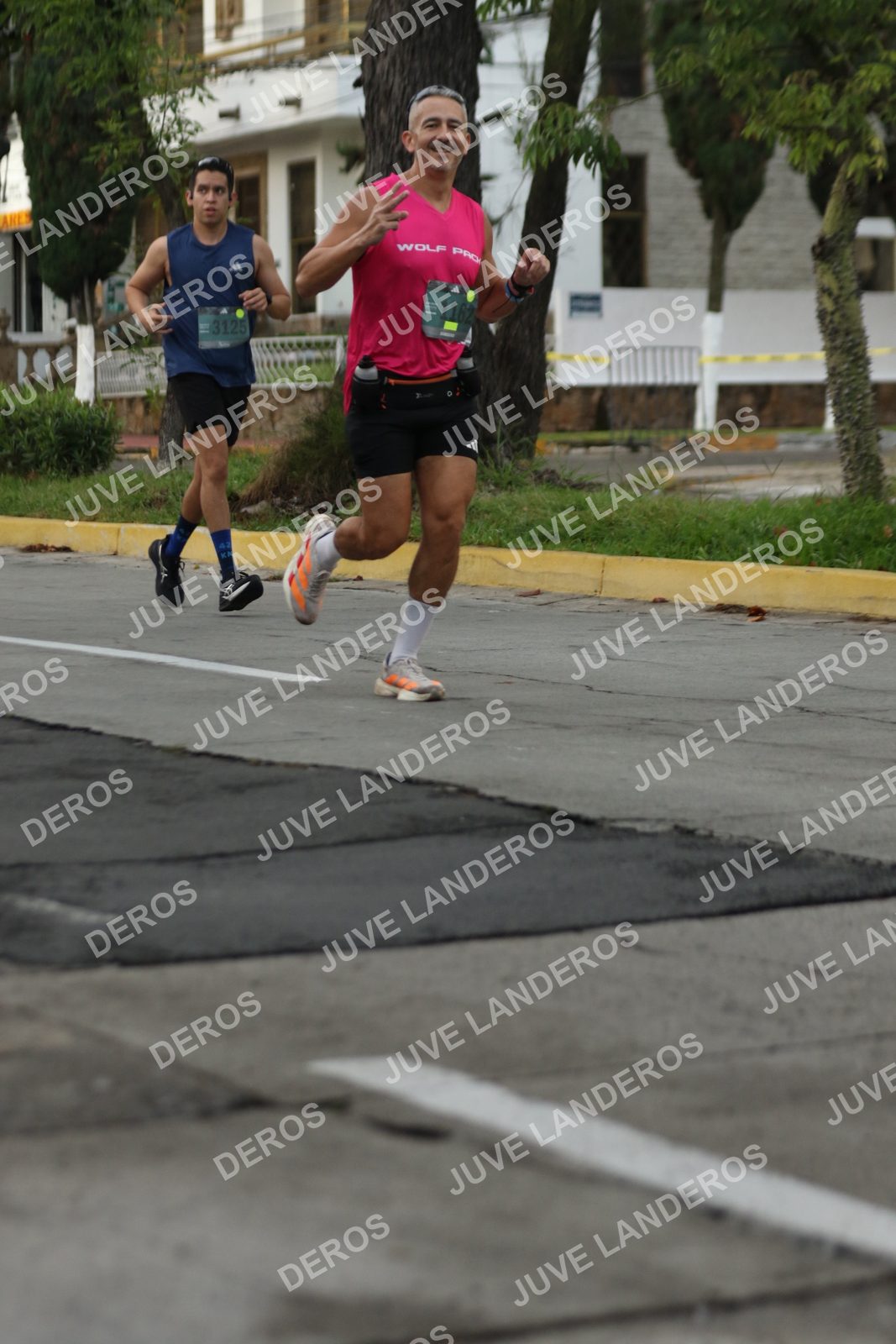 Foto de ADIDAS SPLITS GUADALAJARA 15K / 30K en Av. San Ignacio esquina Av. Ignacio L. Vallarta, Zapopan a las 06:59 · dorsal 3125, 1182