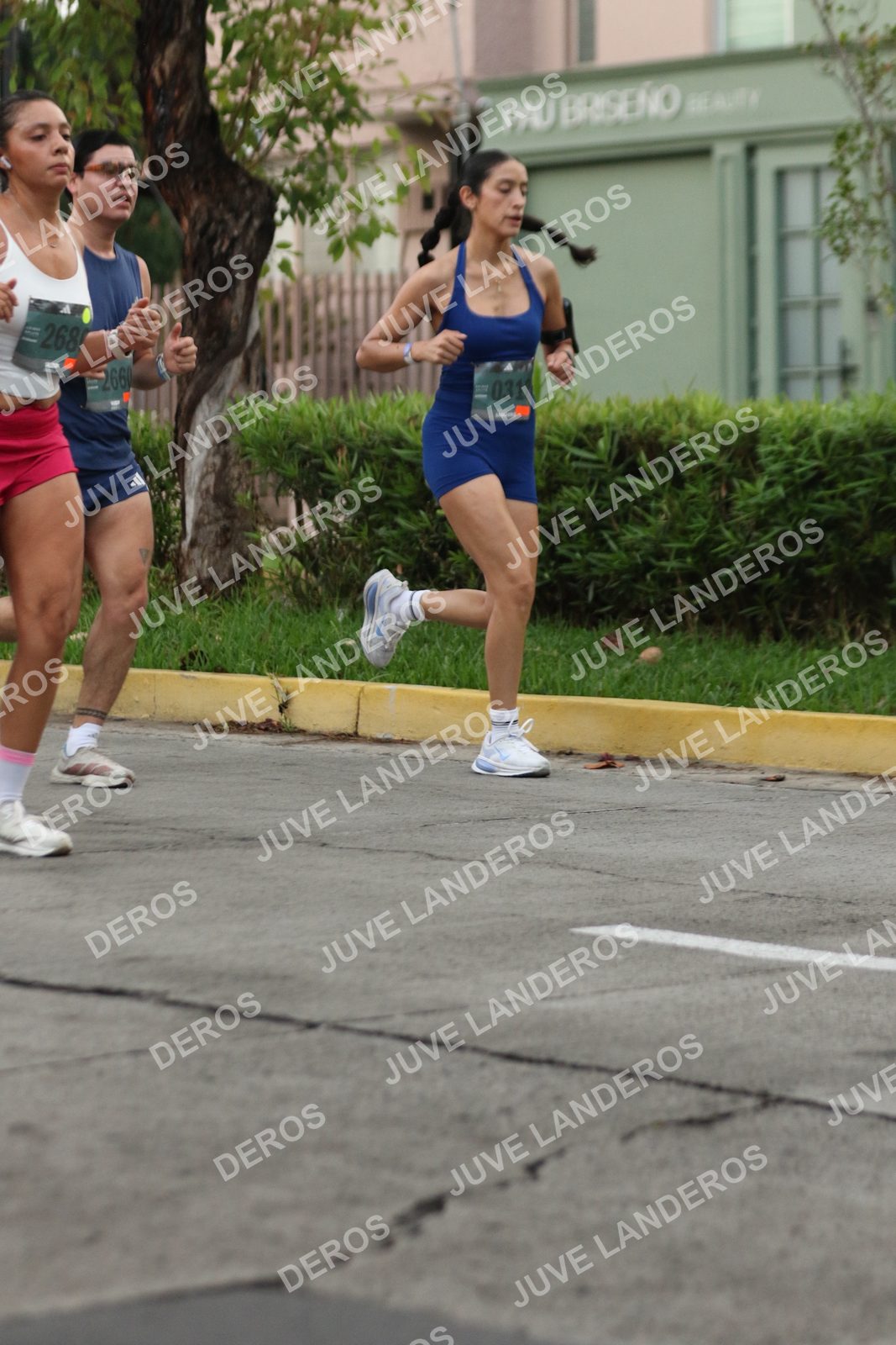 Foto de ADIDAS SPLITS GUADALAJARA 15K / 30K en Av. San Ignacio esquina Av. Ignacio L. Vallarta, Zapopan a las 06:54 · dorsal 268, 2660, 31