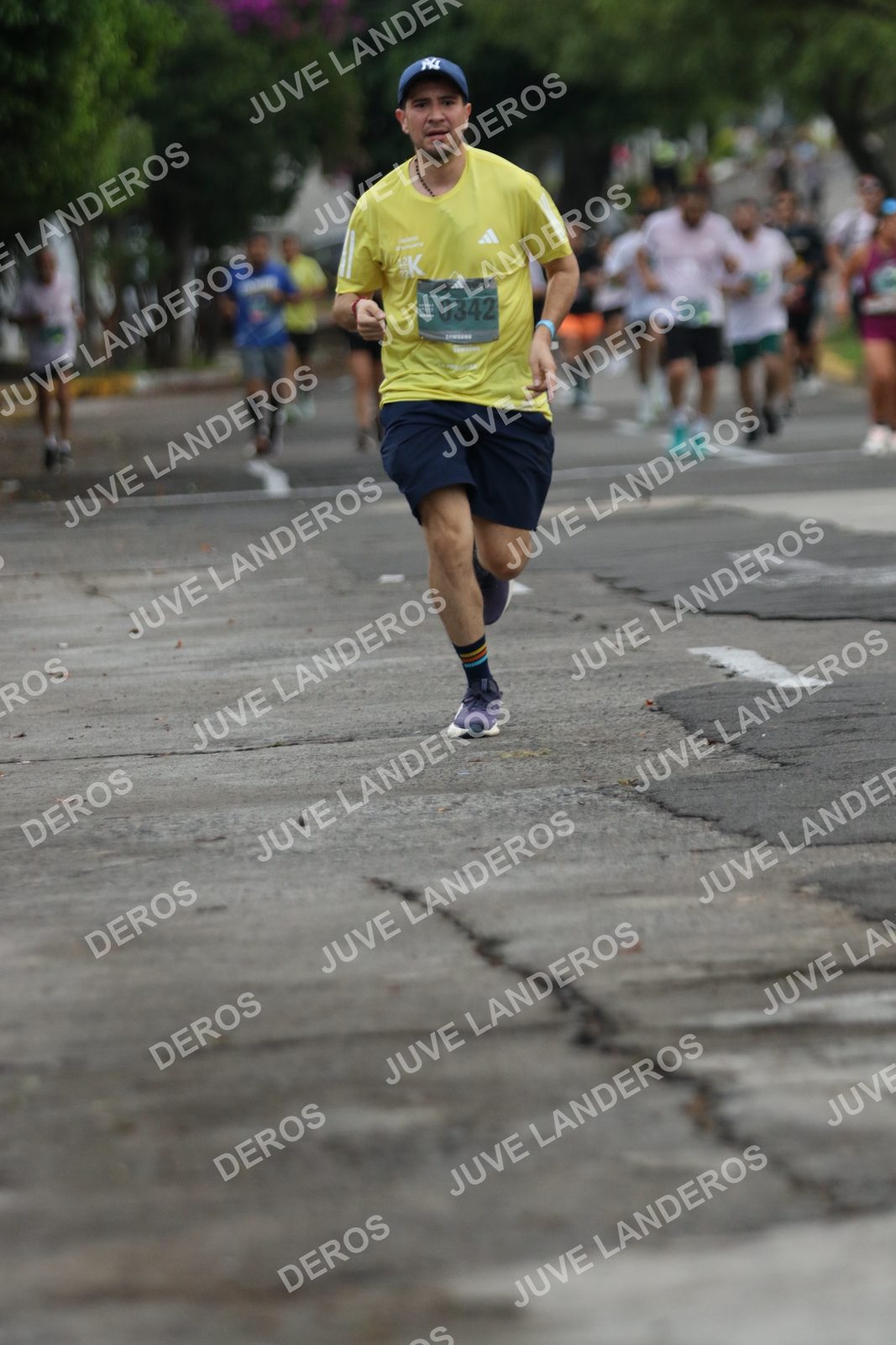 Foto de ADIDAS SPLITS GUADALAJARA 15K / 30K en Av. San Ignacio esquina Av. Ignacio L. Vallarta, Zapopan a las 07:01 · dorsal 342