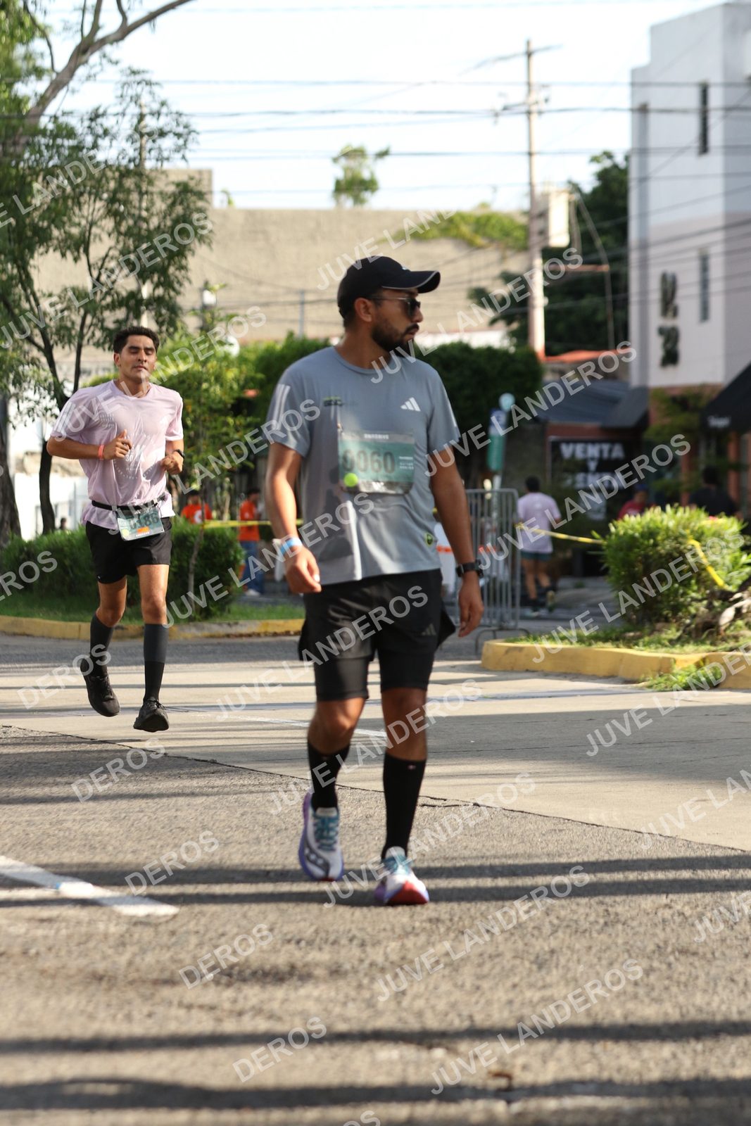 Foto de ADIDAS SPLITS GUADALAJARA 15K / 30K en Av. San Ignacio esquina Av. Ignacio L. Vallarta, Zapopan a las 08:50 · dorsal 60