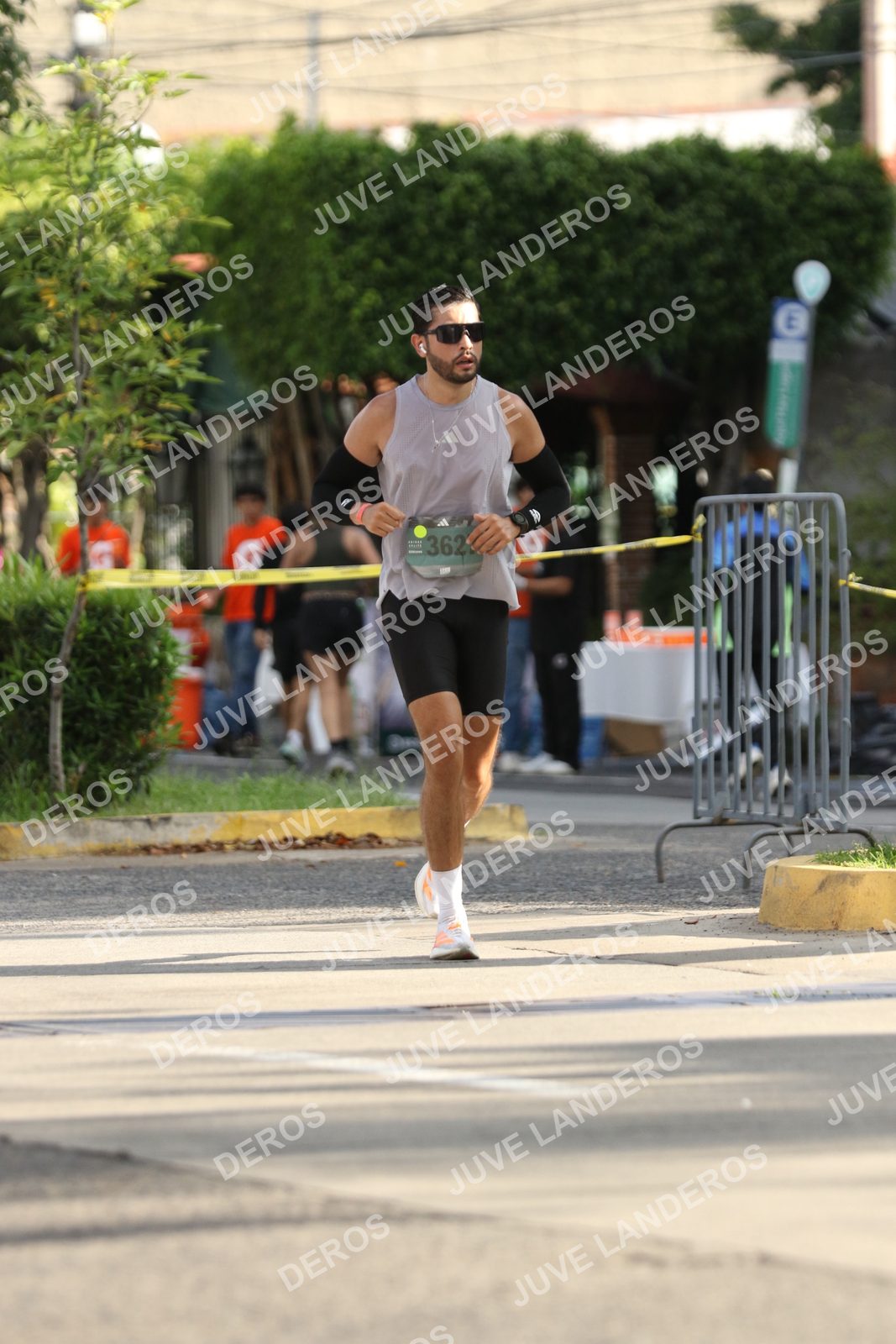 Foto de ADIDAS SPLITS GUADALAJARA 15K / 30K en Av. San Ignacio esquina Av. Ignacio L. Vallarta, Zapopan a las 08:52 · dorsal 362