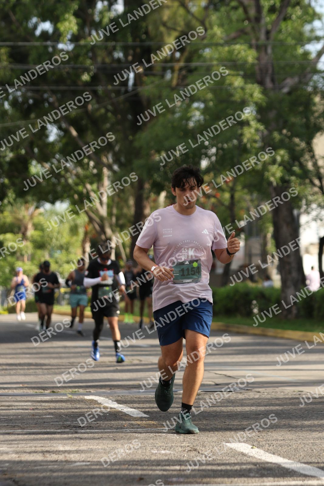 Foto de ADIDAS SPLITS GUADALAJARA 15K / 30K en Av. San Ignacio esquina Av. Ignacio L. Vallarta, Zapopan a las 08:55