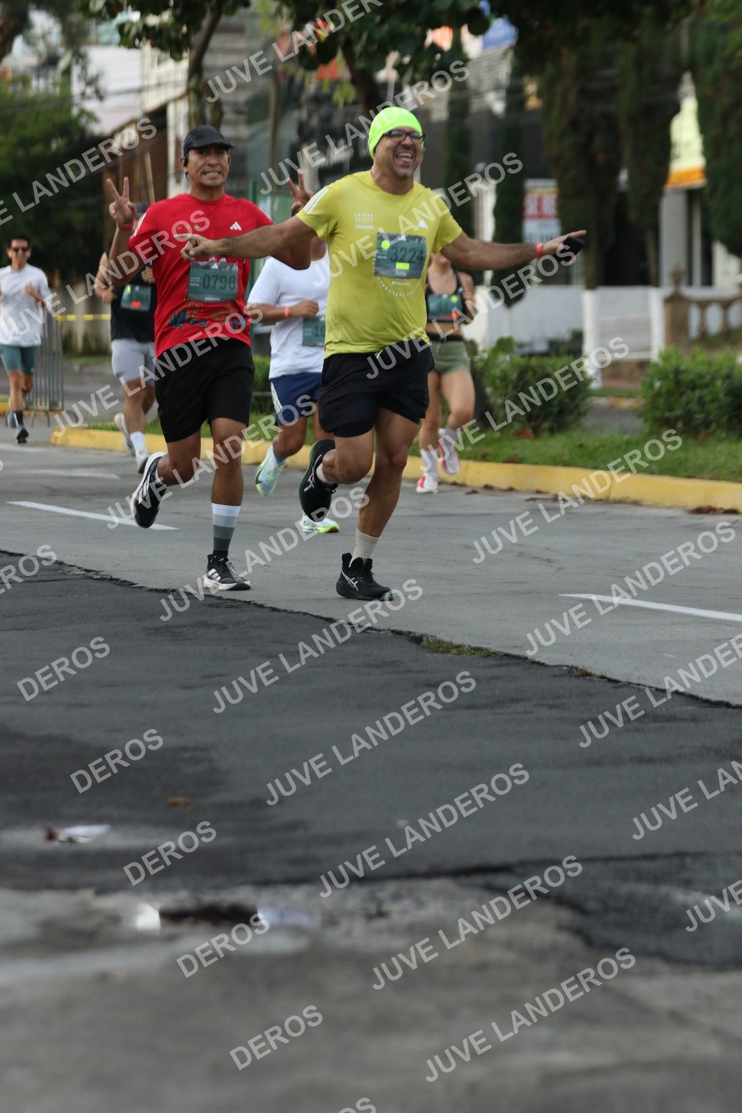 Foto de ADIDAS SPLITS GUADALAJARA 15K / 30K en Av. San Ignacio esquina Av. Ignacio L. Vallarta, Zapopan a las 07:05 · dorsal 796, 3224