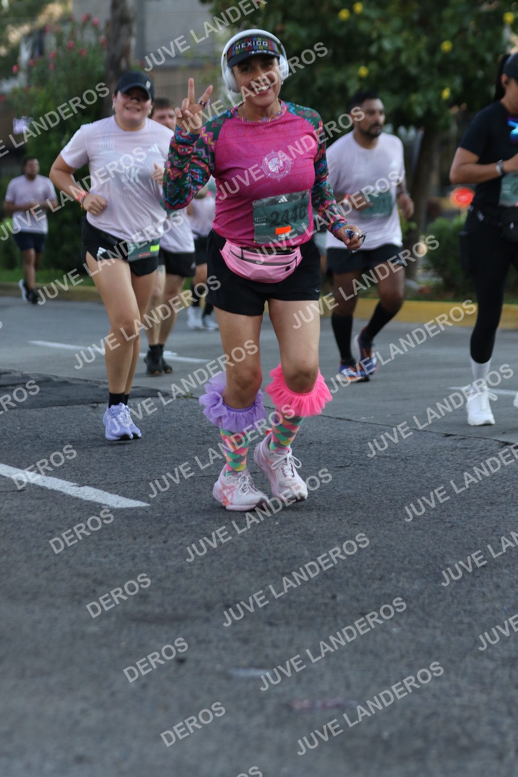 Foto de ADIDAS SPLITS GUADALAJARA 15K / 30K en Av. San Ignacio esquina Av. Ignacio L. Vallarta, Zapopan a las 07:44 · dorsal 2446