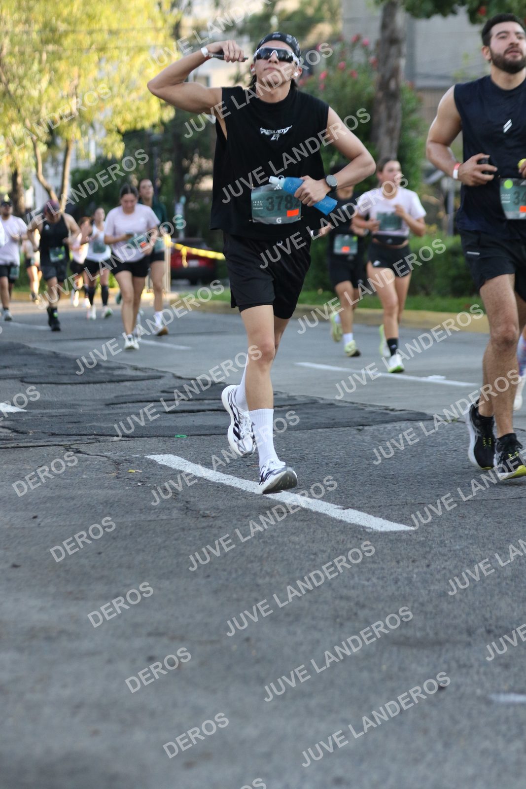Foto de ADIDAS SPLITS GUADALAJARA 15K / 30K en Av. San Ignacio esquina Av. Ignacio L. Vallarta, Zapopan a las 07:38 · dorsal 34