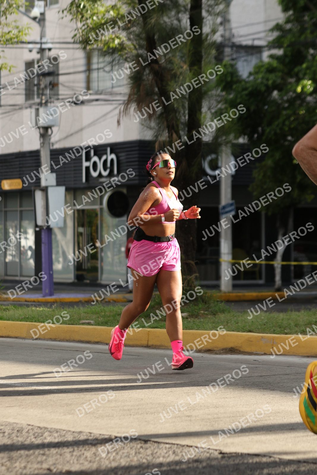 Foto de ADIDAS SPLITS GUADALAJARA 15K / 30K en Av. San Ignacio esquina Av. Ignacio L. Vallarta, Zapopan a las 08:56