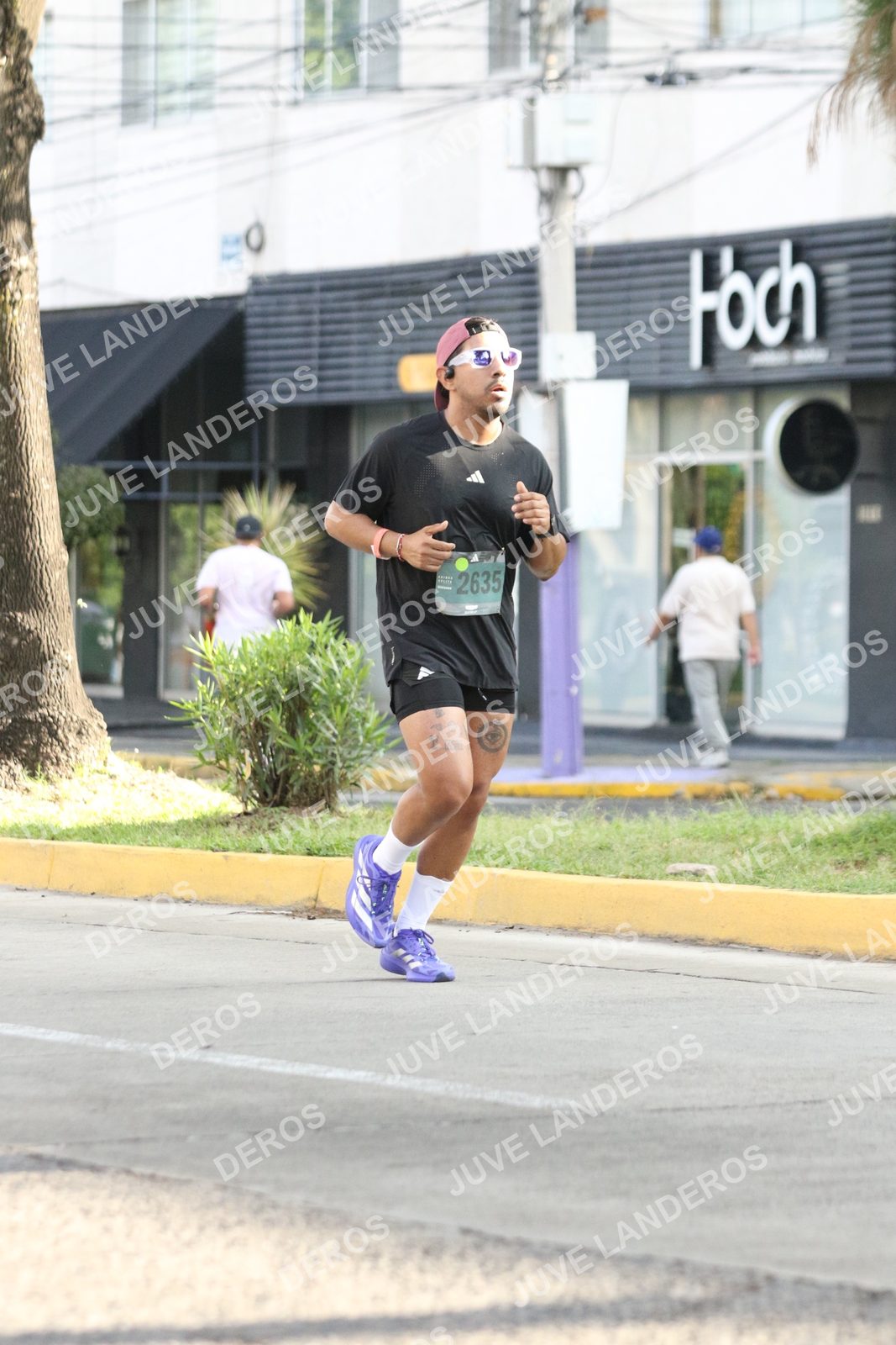 Foto de ADIDAS SPLITS GUADALAJARA 15K / 30K en Av. San Ignacio esquina Av. Ignacio L. Vallarta, Zapopan a las 08:46 · dorsal 2635