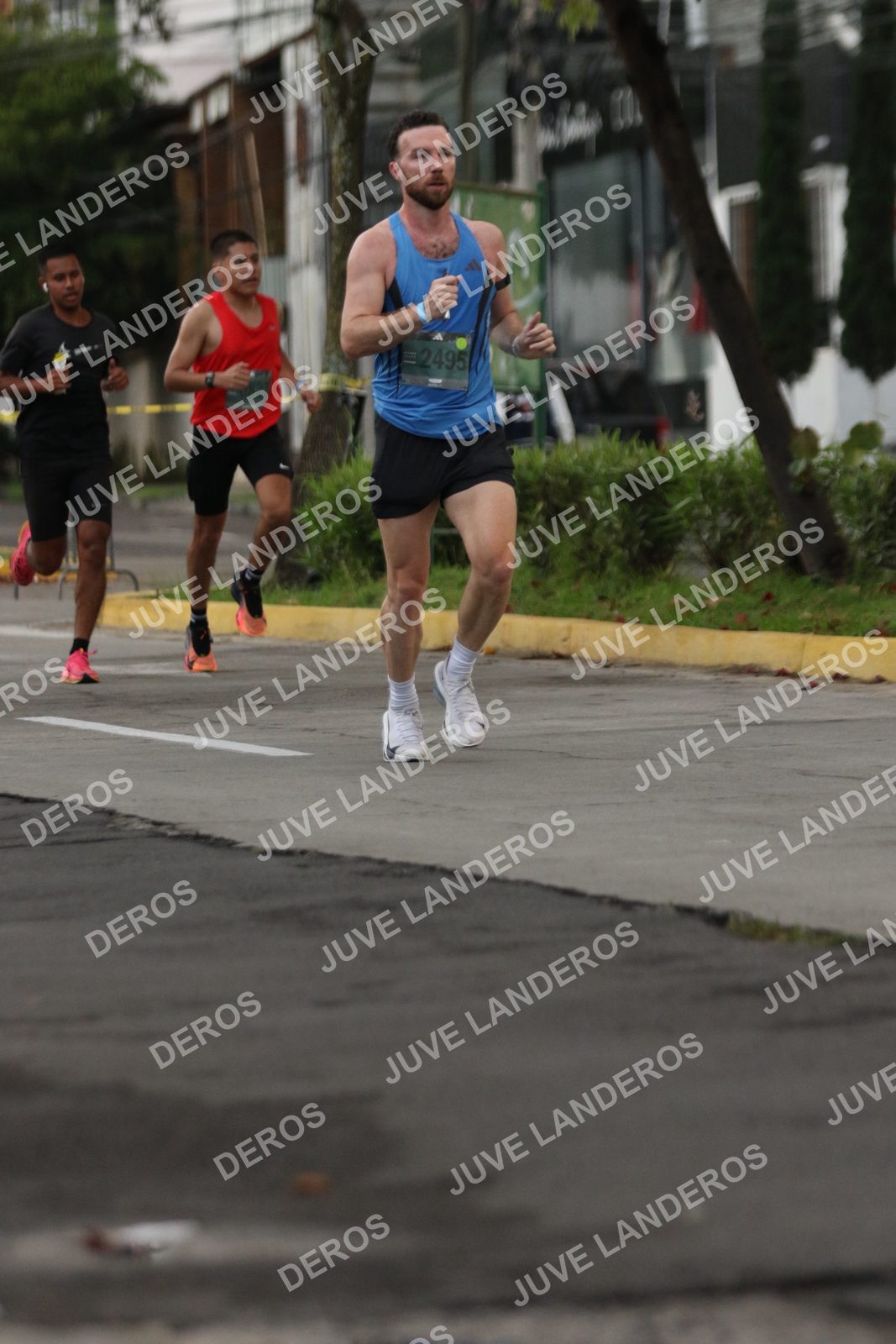 Foto de ADIDAS SPLITS GUADALAJARA 15K / 30K en Av. San Ignacio esquina Av. Ignacio L. Vallarta, Zapopan a las 06:50