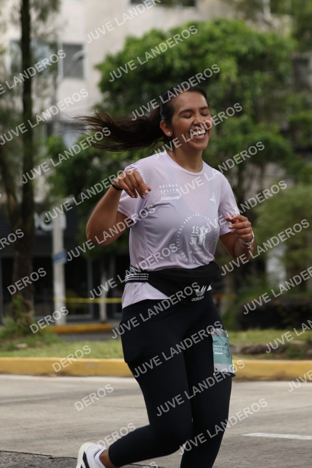 Foto de ADIDAS SPLITS GUADALAJARA 15K / 30K en Av. San Ignacio esquina Av. Ignacio L. Vallarta, Zapopan a las 09:10 · dorsal 15, 30