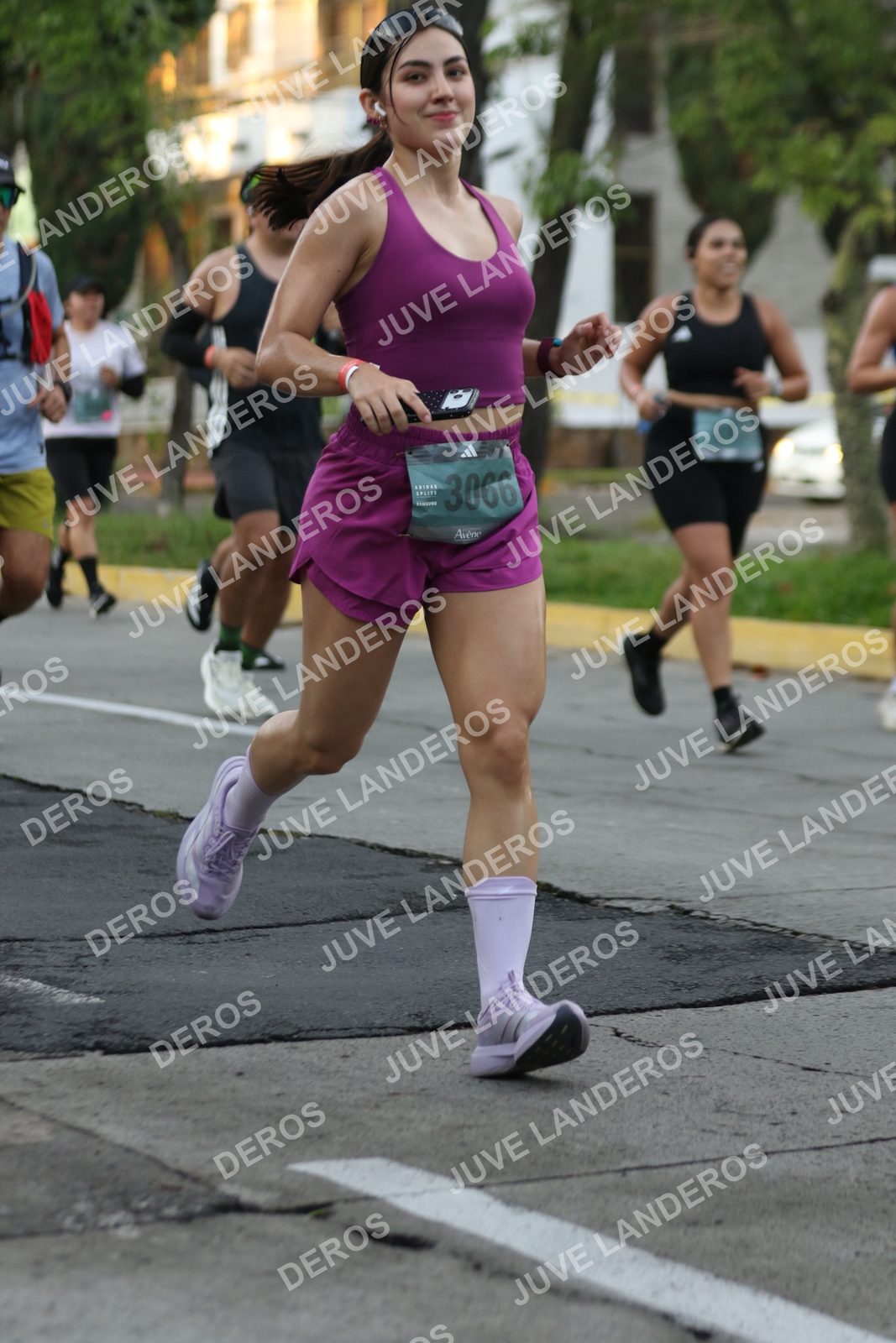 Foto de ADIDAS SPLITS GUADALAJARA 15K / 30K en Av. San Ignacio esquina Av. Ignacio L. Vallarta, Zapopan a las 07:06 · dorsal 3066