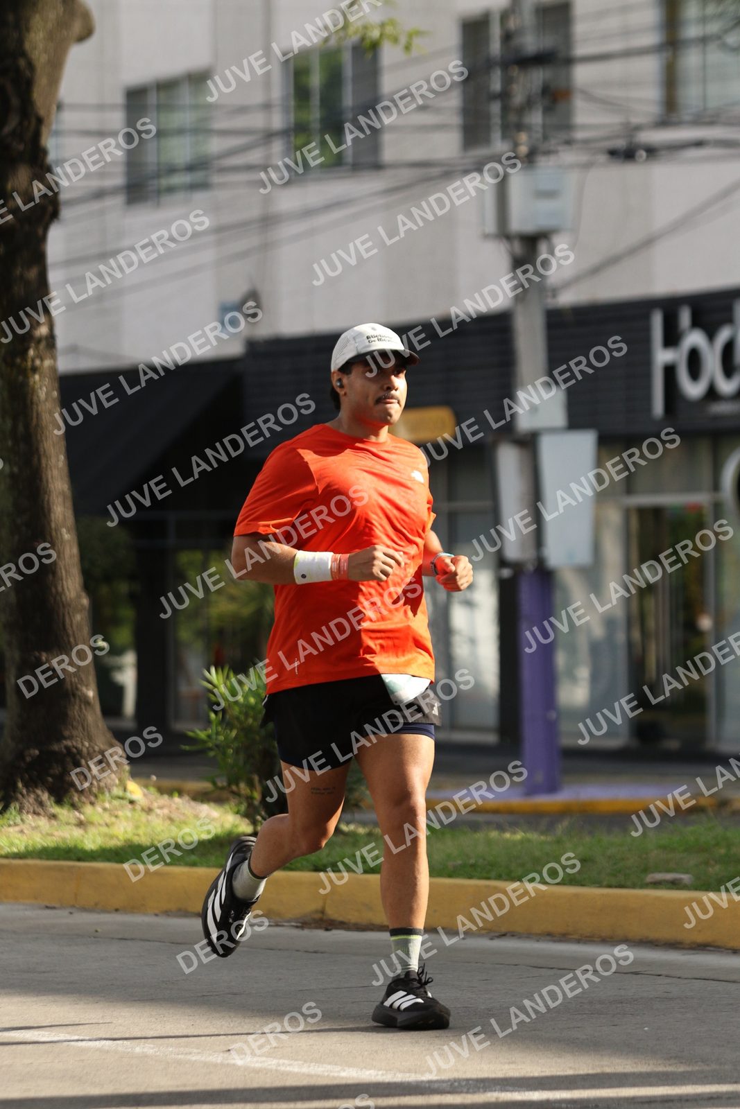 Foto de ADIDAS SPLITS GUADALAJARA 15K / 30K en Av. San Ignacio esquina Av. Ignacio L. Vallarta, Zapopan a las 08:54