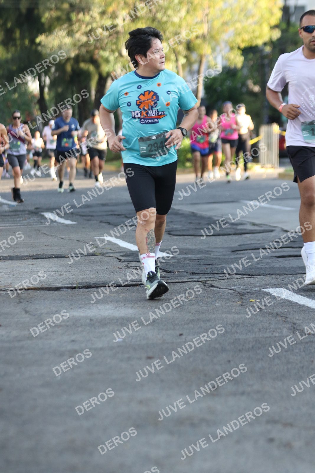 Foto de ADIDAS SPLITS GUADALAJARA 15K / 30K en Av. San Ignacio esquina Av. Ignacio L. Vallarta, Zapopan a las 07:44 · dorsal 294
