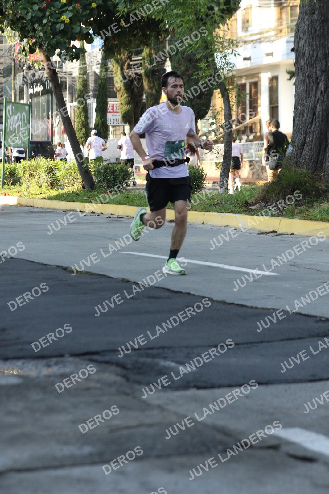 Foto de ADIDAS SPLITS GUADALAJARA 15K / 30K en Av. San Ignacio esquina Av. Ignacio L. Vallarta, Zapopan a las 07:59 · dorsal 3156, 468, 33