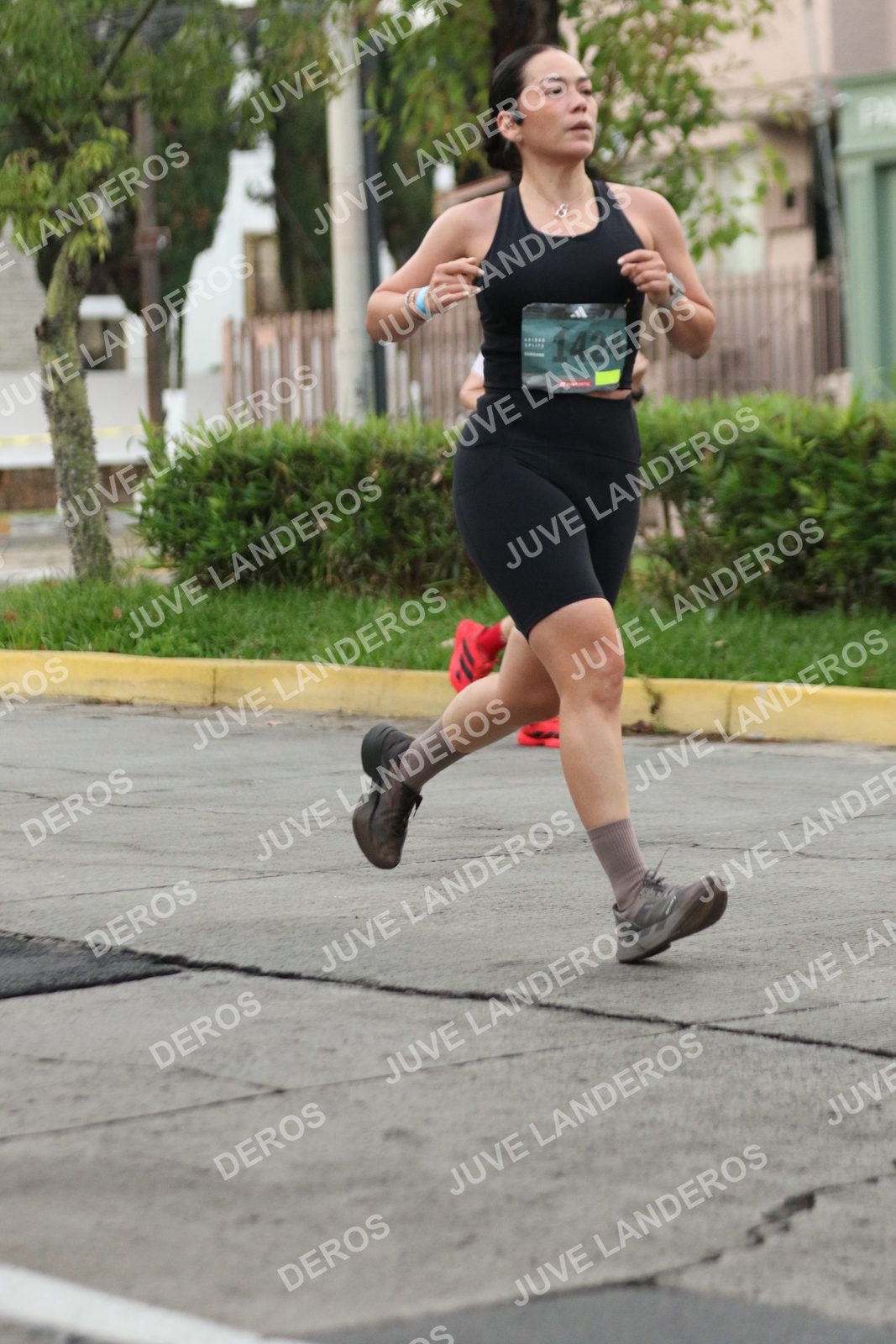 Foto de ADIDAS SPLITS GUADALAJARA 15K / 30K en Av. San Ignacio esquina Av. Ignacio L. Vallarta, Zapopan a las 06:56 · dorsal 1424